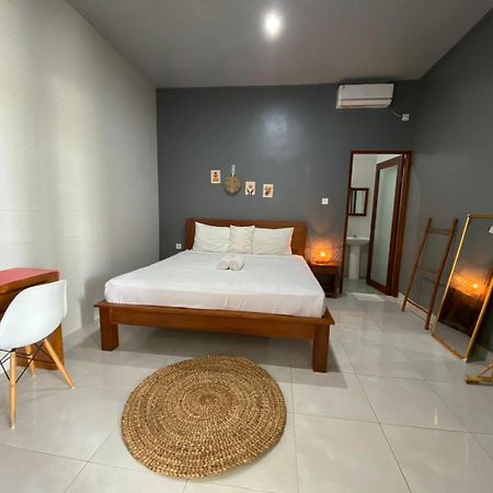 Tyana Private Room In Batu Bolong Canggu 21 Exterior photo